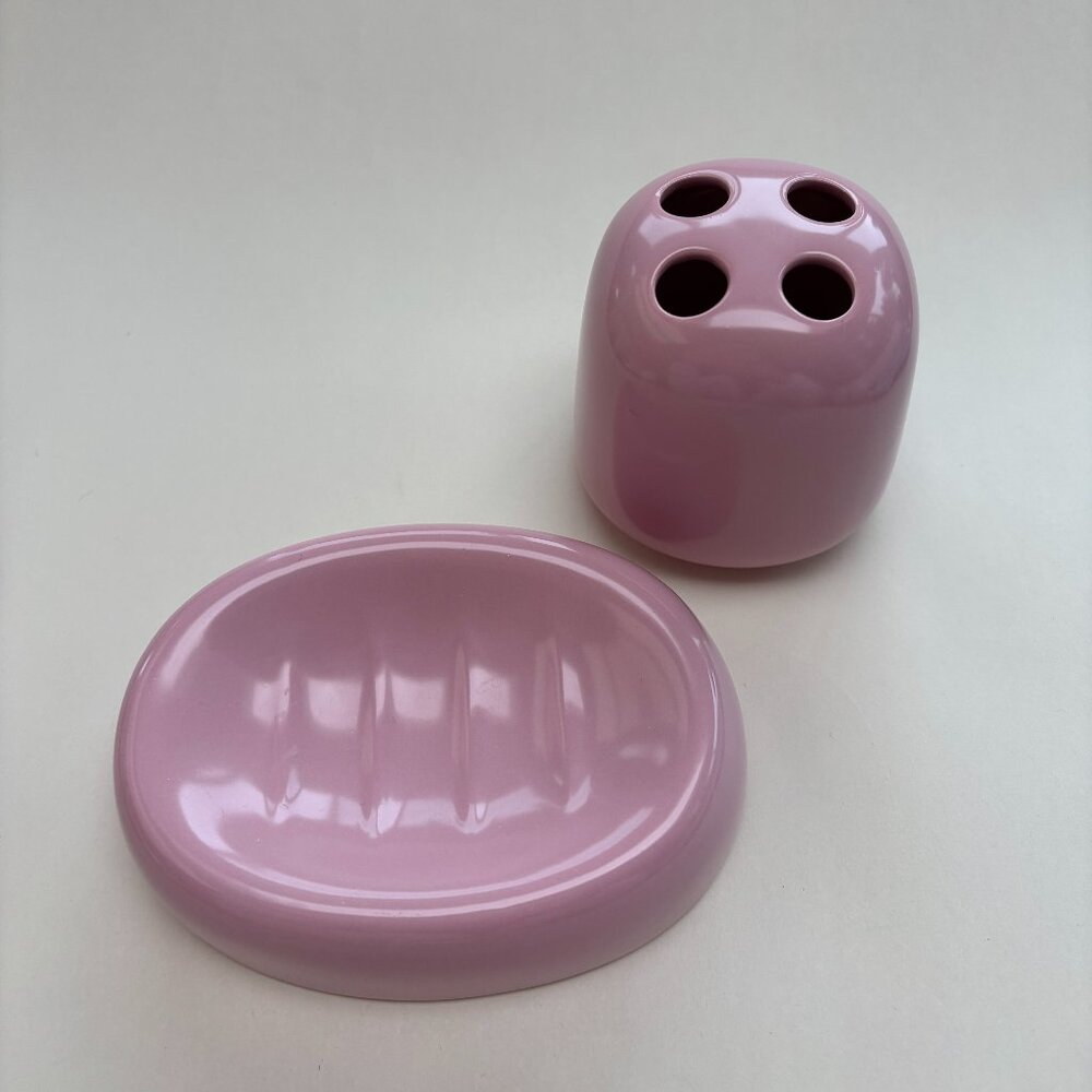 Retro Pink Ceramic Toothbrush + Soap Dish Set